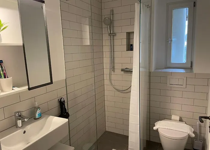 Voh Mitten In Vohenstrauss, Smart-tv, Parkplatz